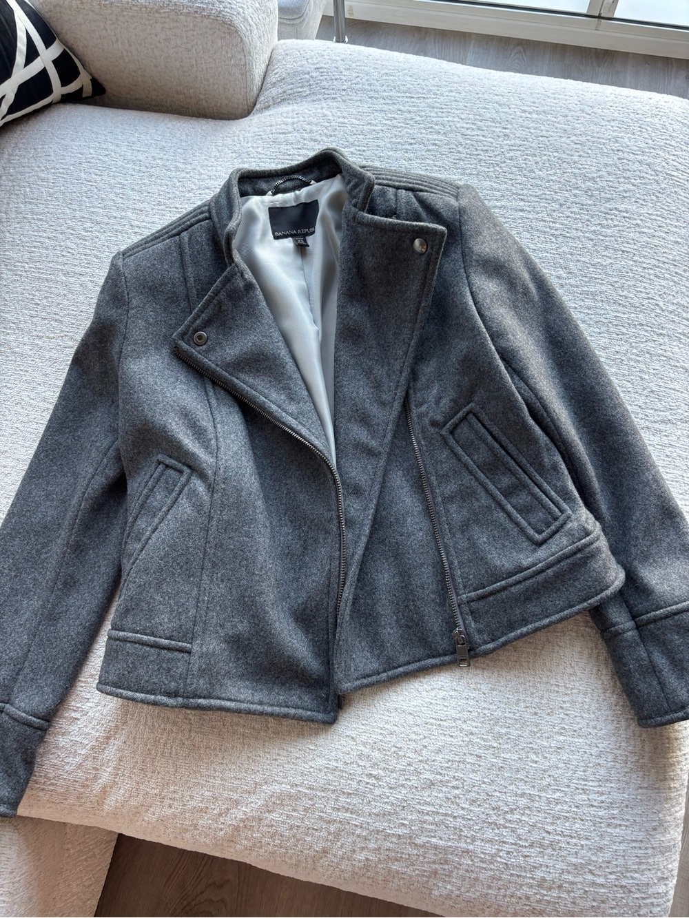 Banana Republic Women’s Grey Italian Wool-Blend Moto Jacket size XS